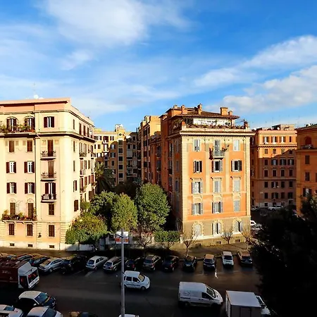 Piazza Capponi Appartement *